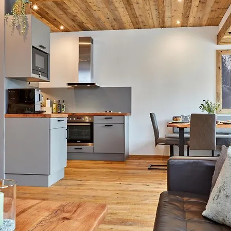 Alpis Ferienwohnung Garmisch-Partenkirchen Buitenkant foto