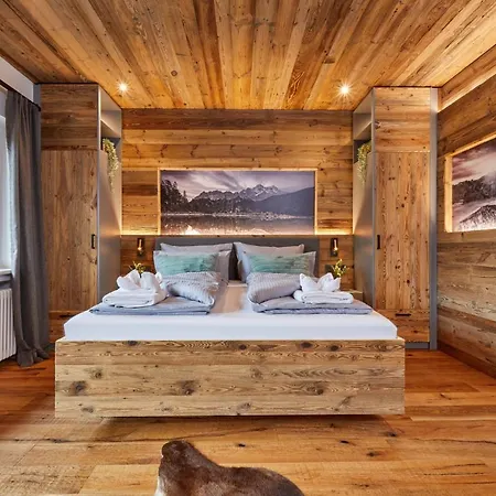 Alpis Ferienwohnung Garmisch-Partenkirchen Buitenkant foto